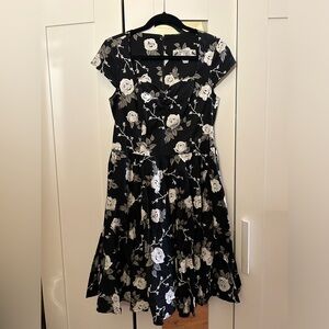 Hell Bunny Vixen Sweetheart Floral Dress w/ Pockets